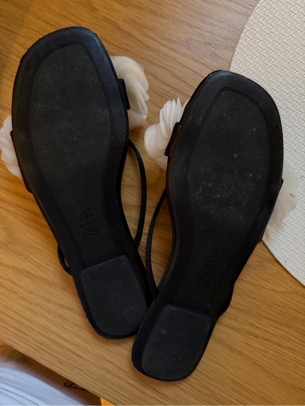 Zara Black Slide Sandals with White Floral Accents - Picture 2 of 2